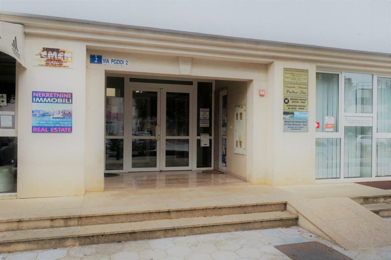 City Center Blue Dream Umag Exterior photo